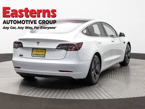 Used 2018 Tesla Model 3 Long Range RWD image 5
