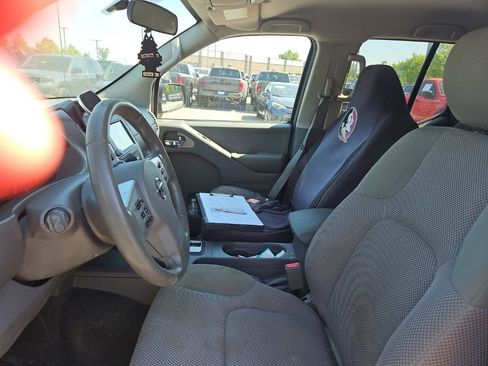 Used 2019 Nissan Frontier SV RWD image 17