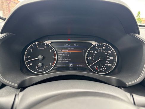 Used 2025 Nissan Altima 2.5 SV FWD image 39