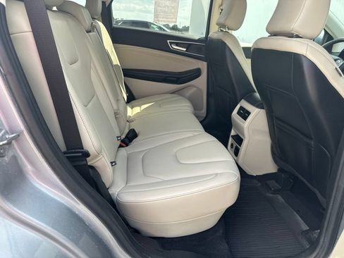 Used 2022 Ford Edge Titanium AWD/4WD image 27