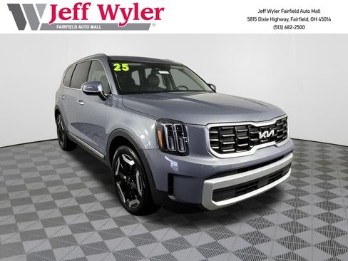 Certified 2025 Kia Telluride S image 1