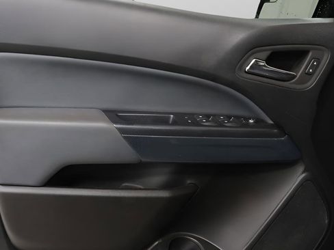 Used 2022 Chevrolet Colorado Z71 w/ Z71 Midnight Edition image 18