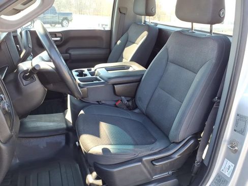 Used 2019 Chevrolet Silverado 1500 W/T w/ WT Appearance Package RWD image 3