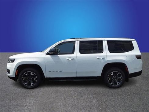 New 2023 Jeep Wagoneer Series III w/ Convenience Group I image 4