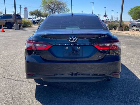 Used 2023 Toyota Camry LE FWD image 6