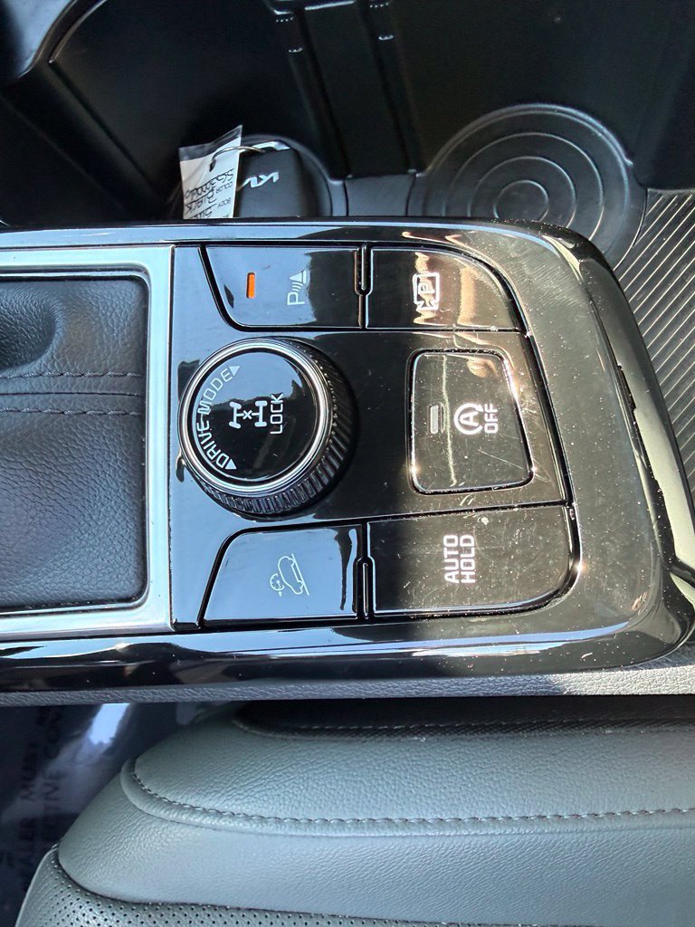 Used 2025 Kia Sportage X-Line w/ Premium Package AWD/4WD image 29