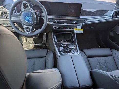 New 2026 BMW X5 xDrive50e AWD/4WD image 15