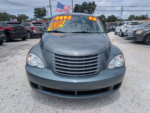 Used 2006 Chrysler PT Cruiser Touring FWD image 2