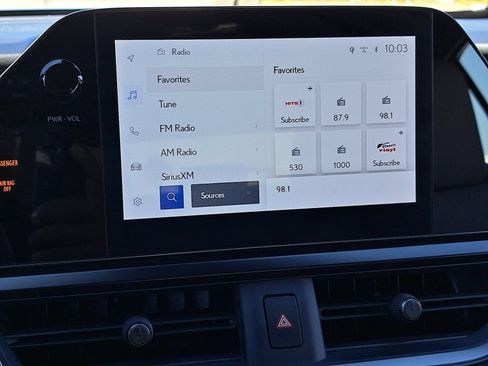 Used 2024 Lexus UX 250h FWD image 22