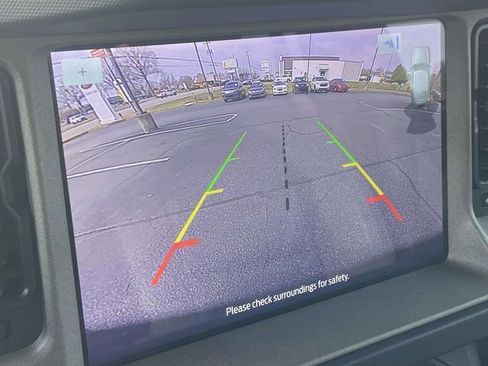 Used 2024 Ford Bronco Outer Banks image 20