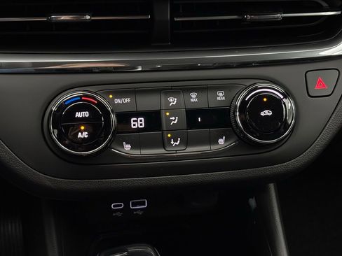 New 2026 Buick Envista Preferred image 25