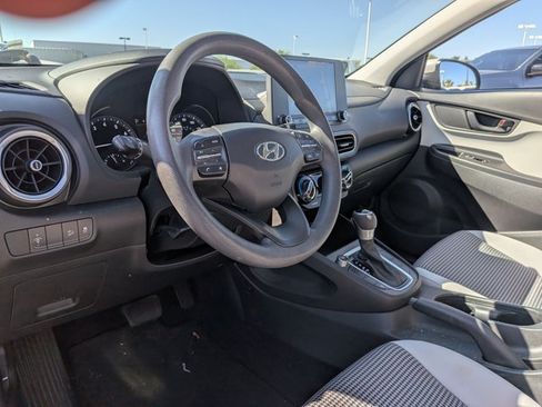 Used 2022 Hyundai Kona SE FWD image 9