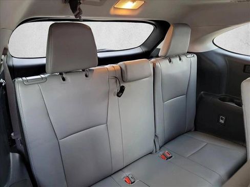 Used 2026 Toyota Highlander Platinum AWD/4WD image 14