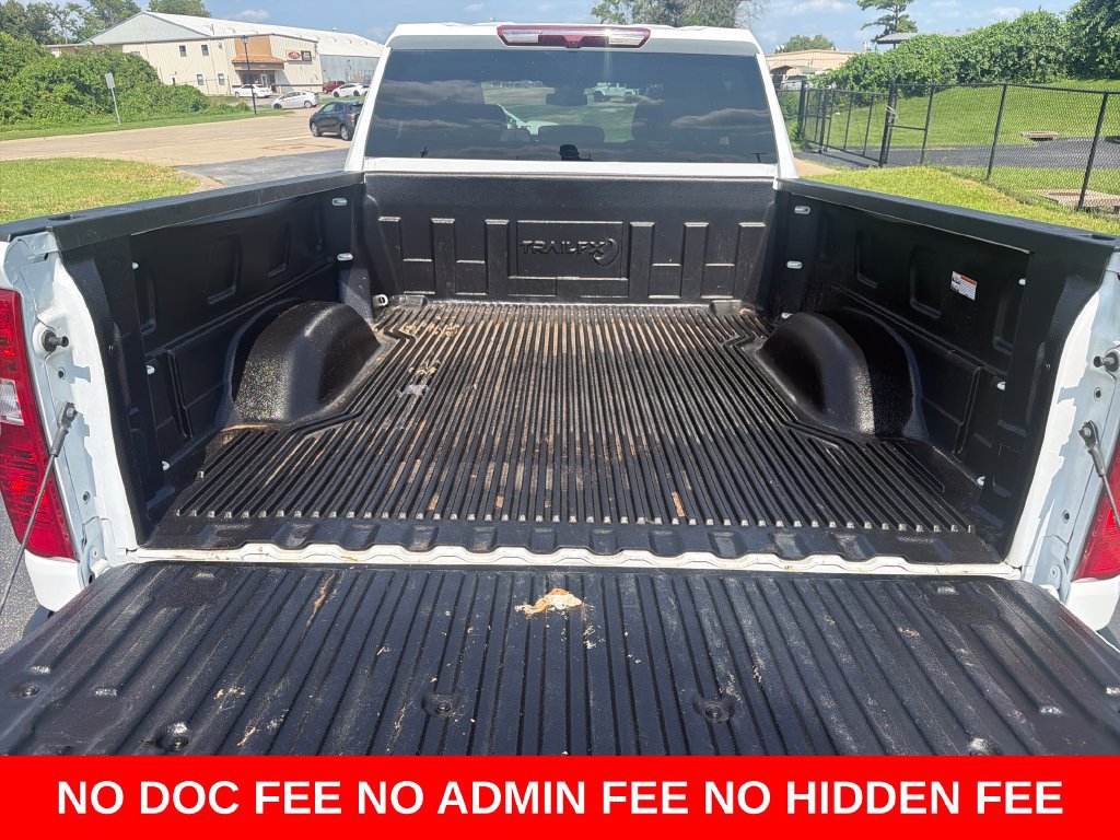 Used 2025 Chevrolet Silverado 3500 LT w/ Safety Package AWD/4WD image 25