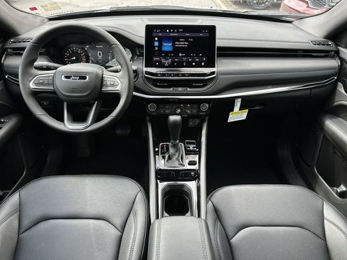 New 2026 Jeep Compass Limited AWD/4WD image 15