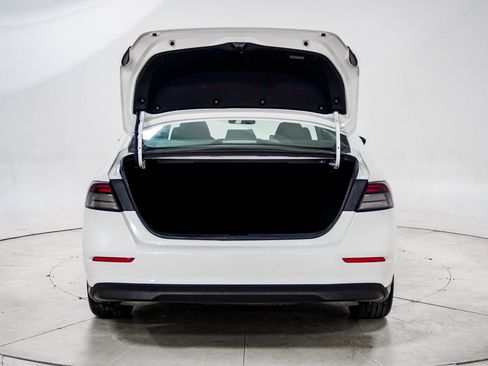 Certified 2023 Honda Accord LX image 8