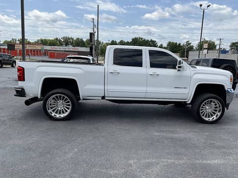 Used 2016 GMC Sierra 2500 SLE w/ SLE Convenience Package AWD/4WD image 6