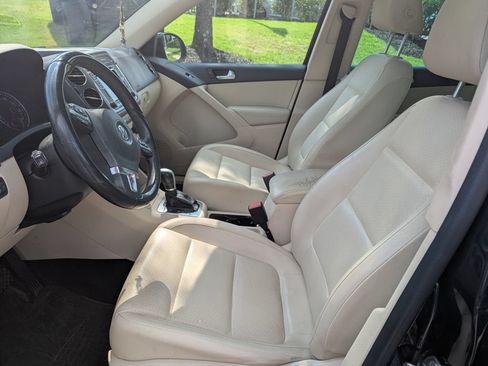 Used 2016 Volkswagen Tiguan SE AWD/4WD image 3