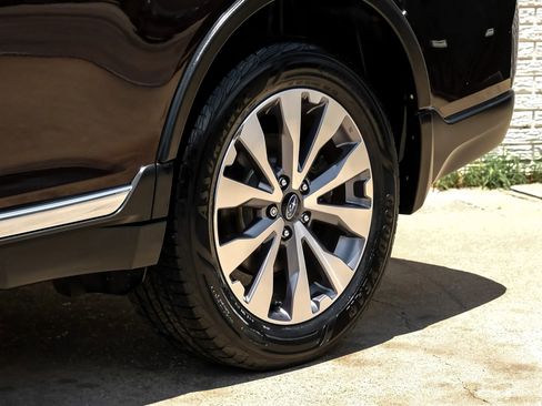 Used 2017 Subaru Outback 2.5i Touring AWD/4WD image 52