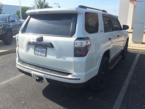 Used 2019 Toyota 4Runner Limited AWD/4WD image 6