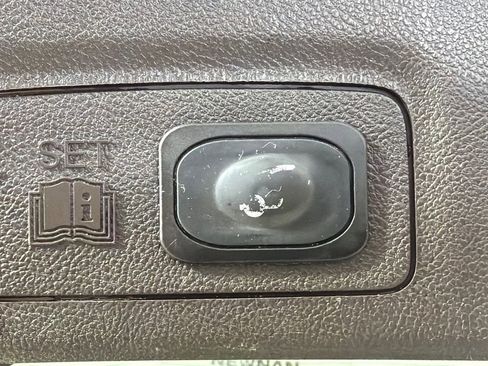 Used 2019 Lincoln MKC Select w/ Select Plus Package image 20