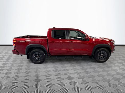 Used 2025 Nissan Frontier Pro-X image 8