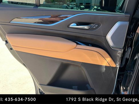 Used 2022 Cadillac Escalade Sport w/ Touring Package AWD/4WD image 18