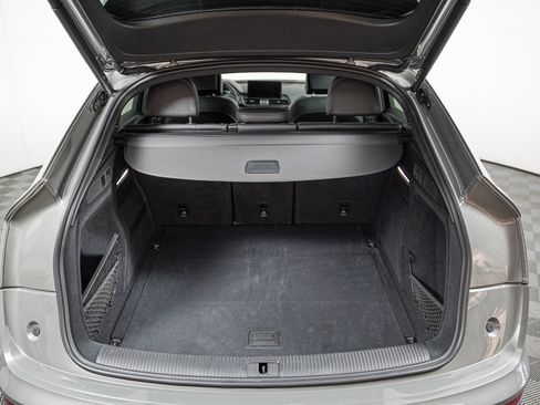 Certified 2023 Audi Q5 2.0T Premium w/ Convenience Package image 4