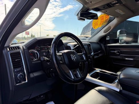 Used 2017 RAM 3500 Laramie w/ Snow Chief Group AWD/4WD image 17