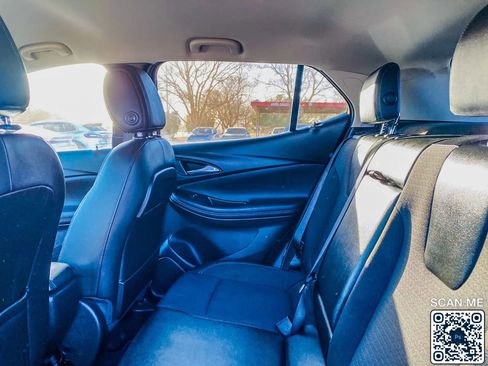 Used 2021 Buick Encore GX Select w/ Sport Touring Package image 28