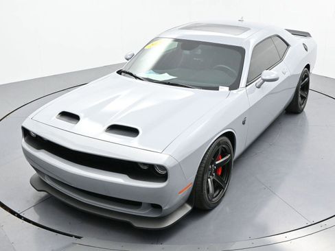 Used 2022 Dodge Challenger SRT Hellcat Redeye image 40