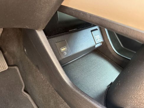 Used 2020 Honda HR-V LX image 52