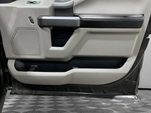 Used 2019 Ford F150 XLT w/ XTR Package image 13