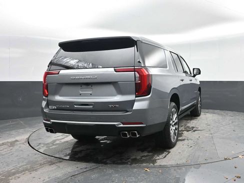 New 2026 GMC Yukon XL Denali w/ Sun & Power Step Package image 9