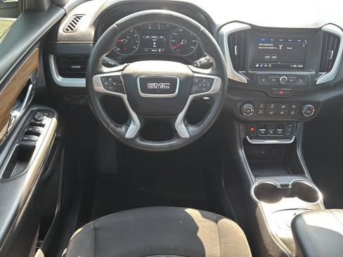 Used 2018 GMC Terrain SLE FWD image 15