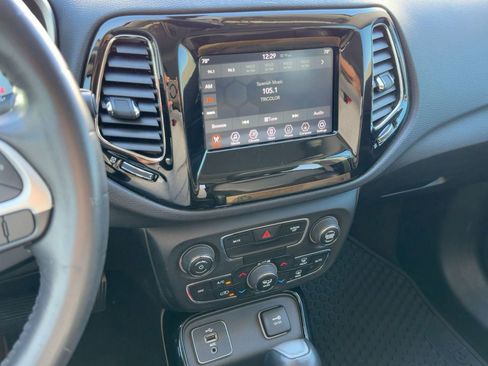 Used 2018 Jeep Compass Altitude w/ Popular Equipment Group image 25