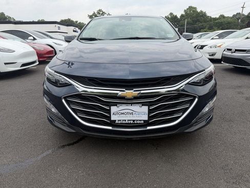 Used 2022 Chevrolet Malibu LT w/ Leather Package FWD image 2