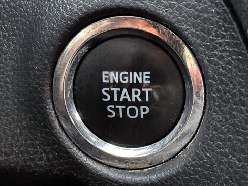 Certified 2021 Toyota RAV4 XLE image 30