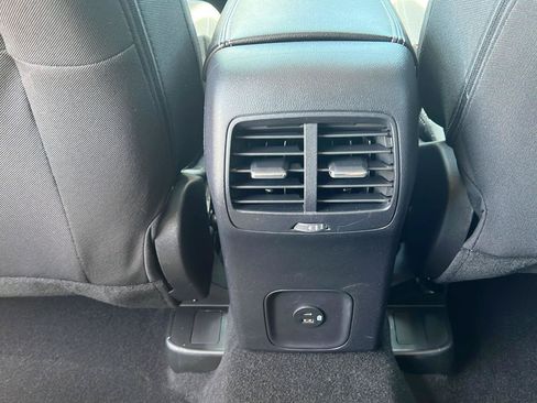 Used 2022 Ford Escape SE w/ Convenience Package AWD/4WD image 18