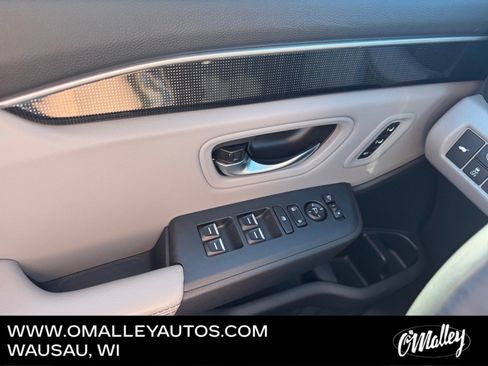 Used 2025 Honda Pilot Elite image 19