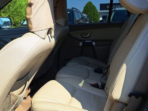 Used 2011 Volvo XC90 3.2 FWD image 12