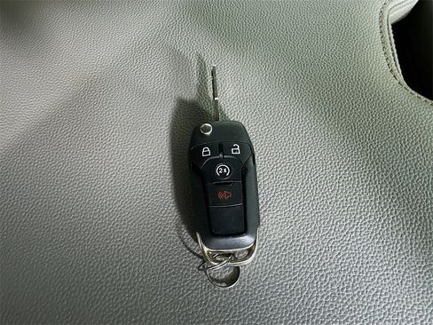 Used 2016 Ford F150 XLT w/ Equipment Group 302A Luxury image 40