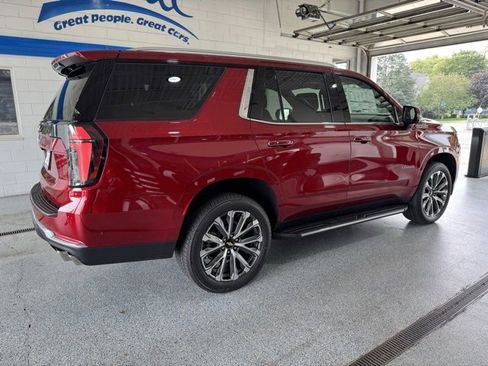 New 2026 Chevrolet Tahoe High Country w/ Sun And Tow Package image 13