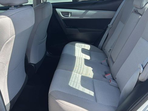 Used 2016 Toyota Corolla LE FWD image 28