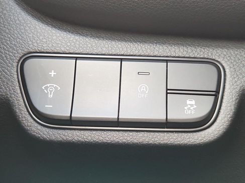 Used 2024 Kia Seltos S FWD image 18