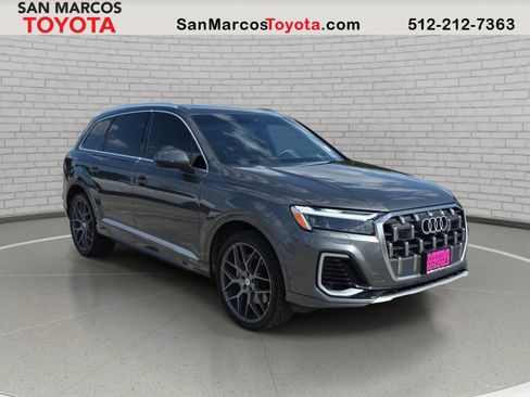 Used 2025 Audi Q7 2.0T Premium AWD/4WD image 3