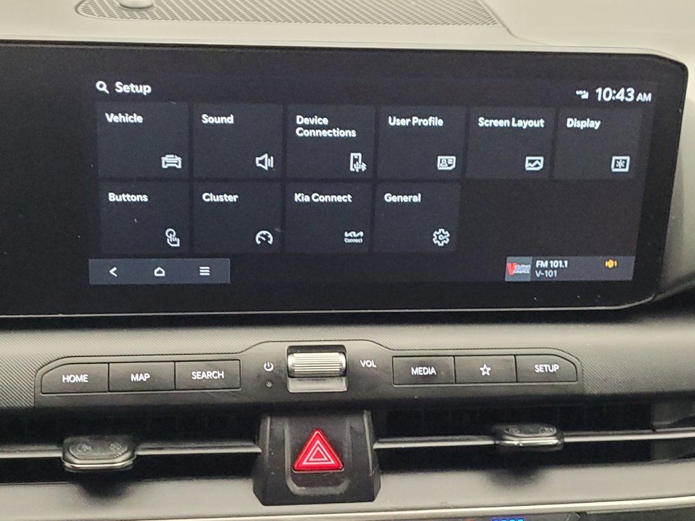 Used 2025 Kia K4 FWD image 25