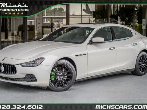 Used 2016 Maserati Ghibli RWD image 1