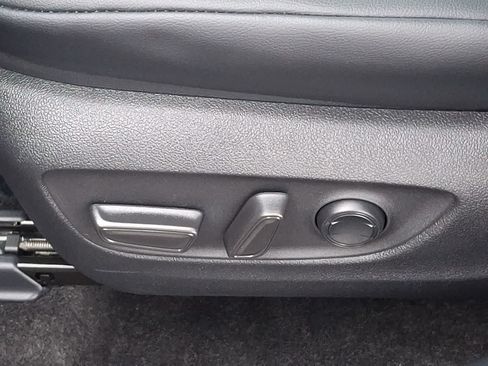 Certified 2026 Toyota Highlander XLE AWD/4WD image 26