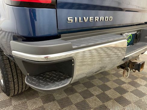 Used 2019 Chevrolet Silverado 2500 LT w/ LT Convenience Package AWD/4WD image 44